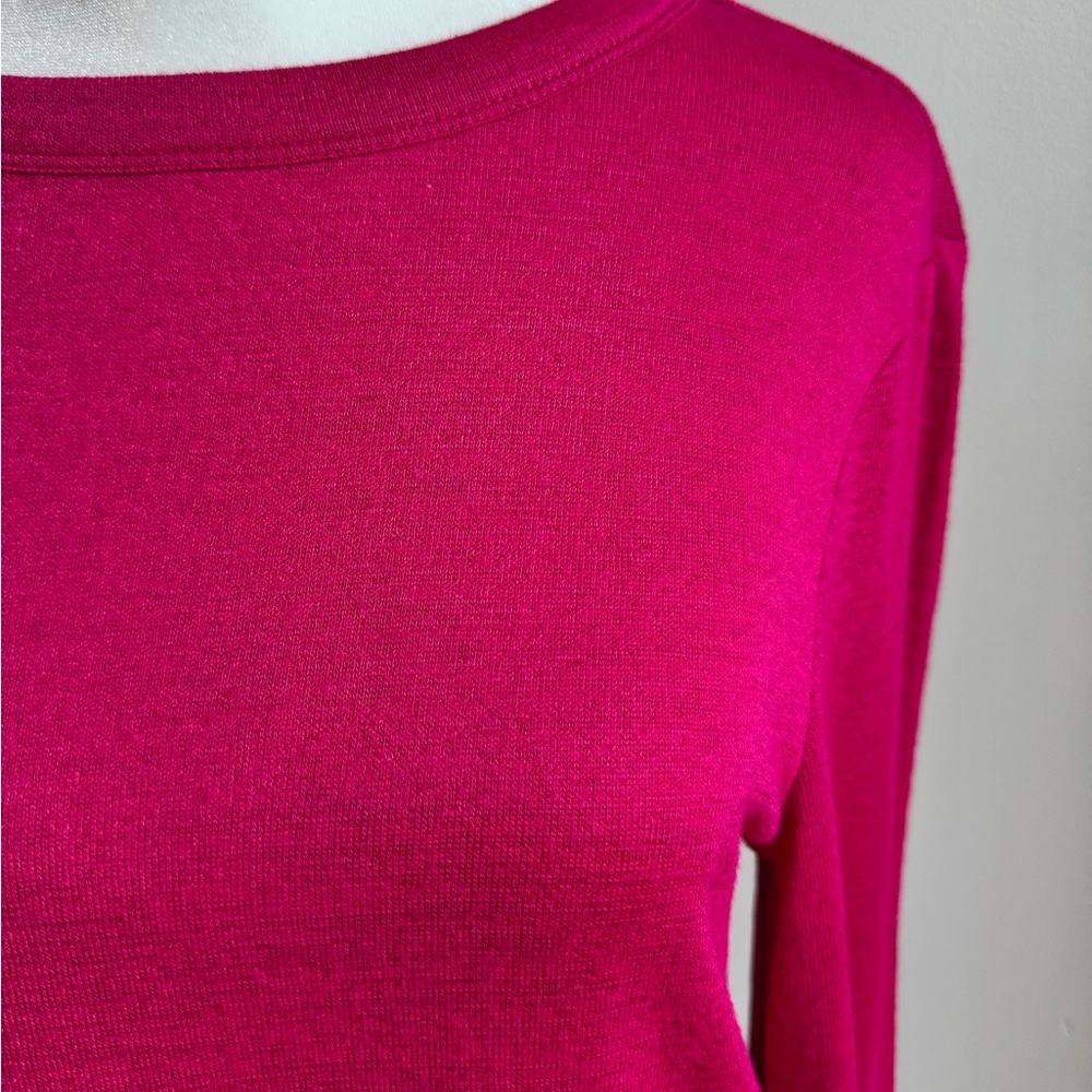 Banana Republic Women’s Crewneck Lightweight Sweater Top Size Small Fuchsia - Picture 3 of 6
